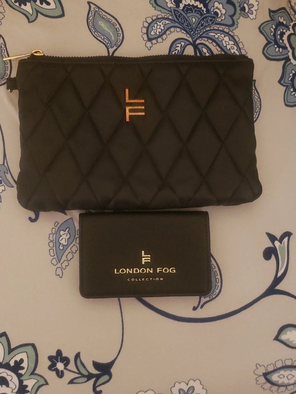 London Fog Black Quilted Pouch with Black Card Holder